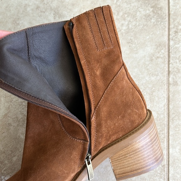 NWOB Made in Italy 🇮🇹 Cordani Butler Bootie Camoscio Tobacco Suede US8.5/EU39 - Picture 5 of 9